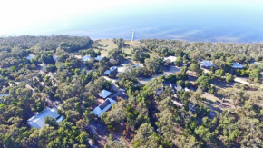 Отель Waterfront Retreat At Wattle Point  Пейнсвилл
